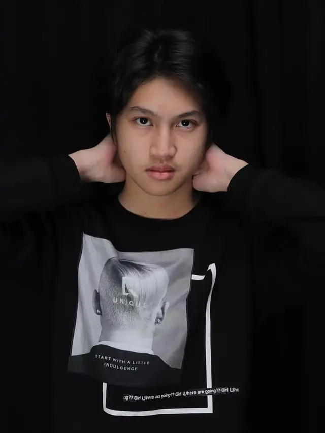 6 Potret Terbaru Fiki Idola Cilik 5 yang Kini Jadi Anggota Boyband UN1TY