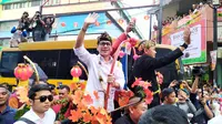 Menteri Pariwisata Wishnutama saat menghadiri Bogor Street Festival Cap Go Meh, Sabtu (8/2/2020) malam. (Liputan6.com/Achmad Sudarno)