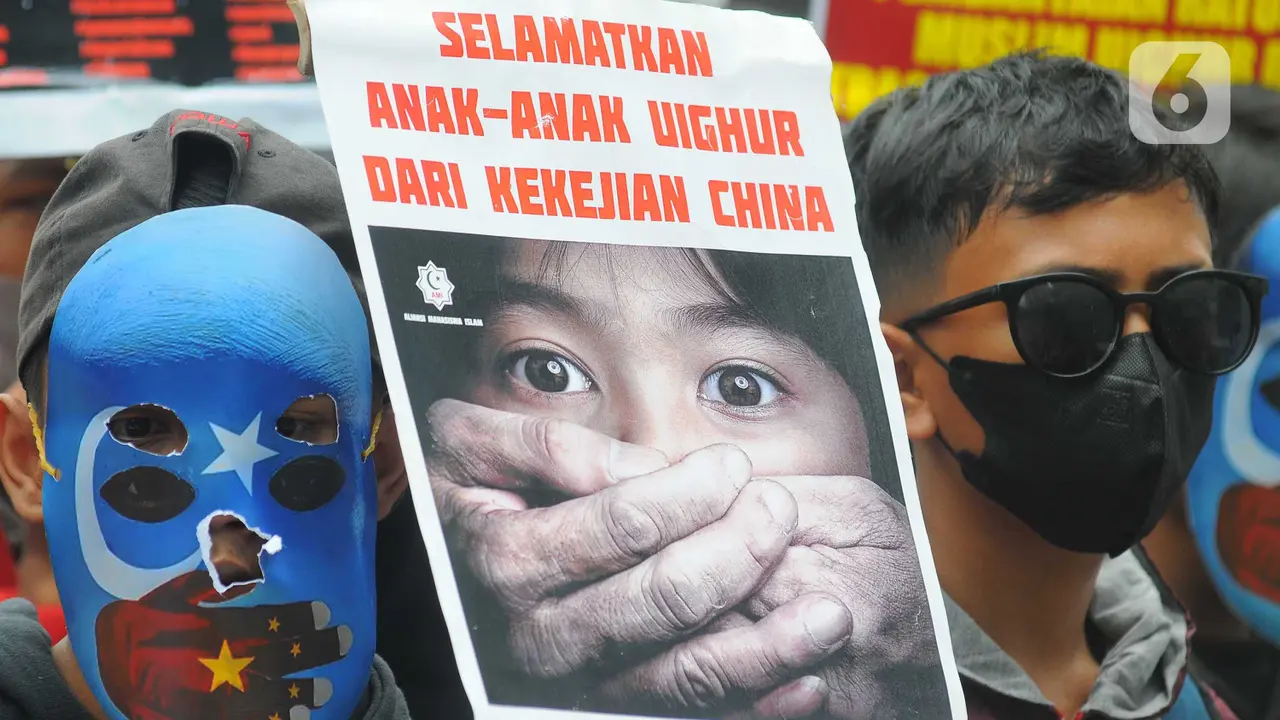 Demo kedubes China muslim uighur