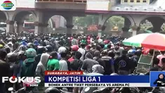 Meski panitia telah menyiapkan penjualan tiket di tiga lokasi berbeda hingga tiga hari kedepan, para suporter tetap membludak.