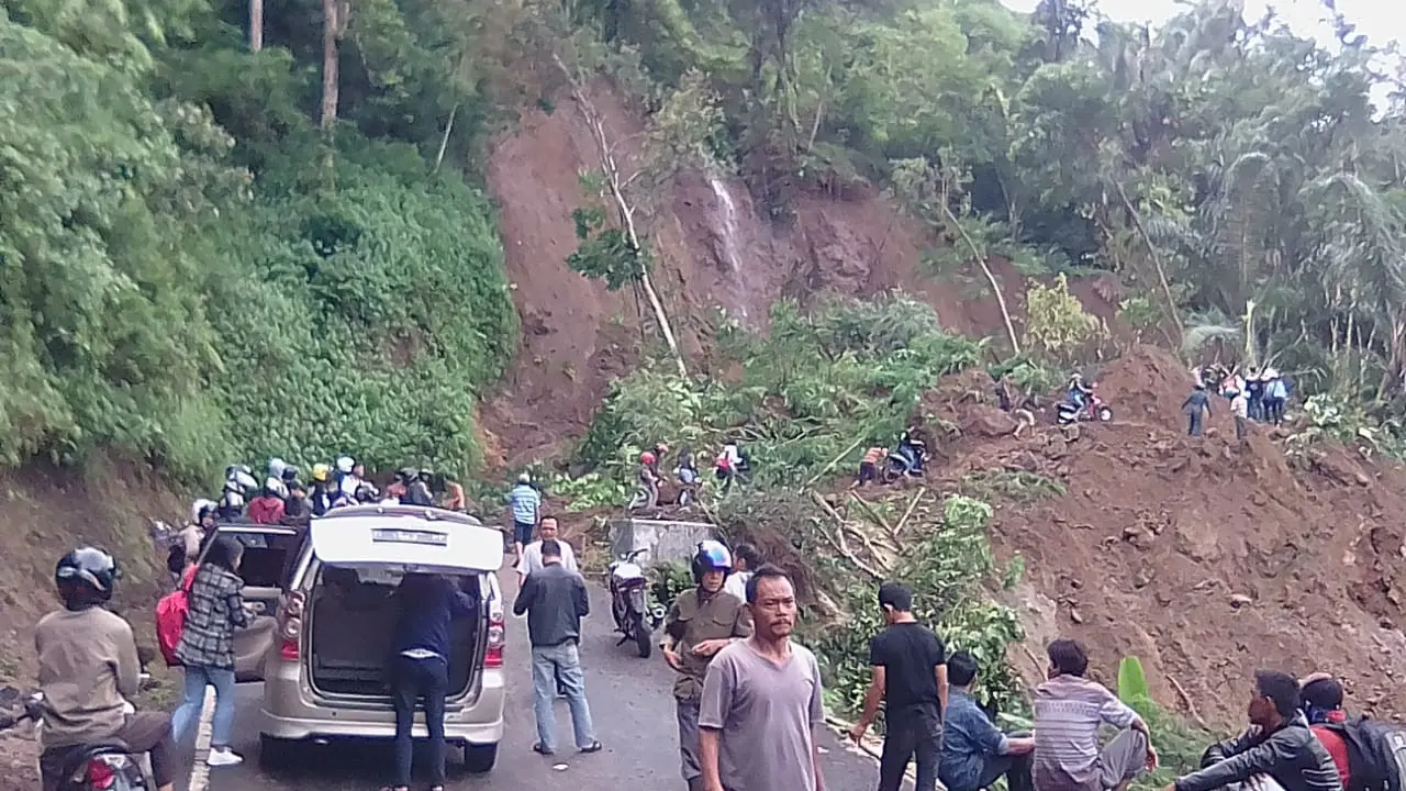 Lokasi longosr jalur Bandung - Cianjur (Liputan6.com/Achmad Sudarno)