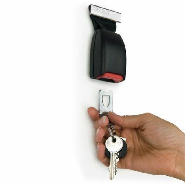 8 Potret Ide Dekorasi Perabot Rumah Ini Nyeleneh Banget, Enggak Habis Pikir