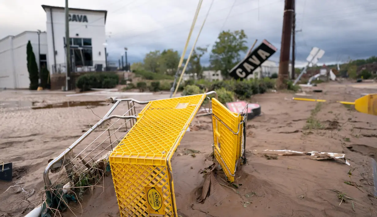 Badai Helene yang menghantam wilayah Florida dan tenggara Amerika Serikat juga menyebabkan kehancuran yang luas. (Sean Rayford/GETTY IMAGES NORTH AMERICA/Getty Images via AFP)