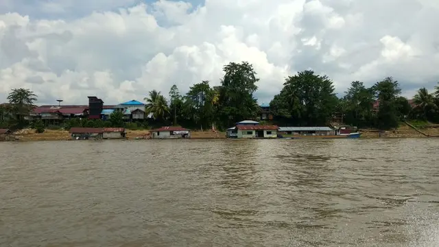 Sungai Mahakam di Kalimantan. (Maul/Liputan6.com)