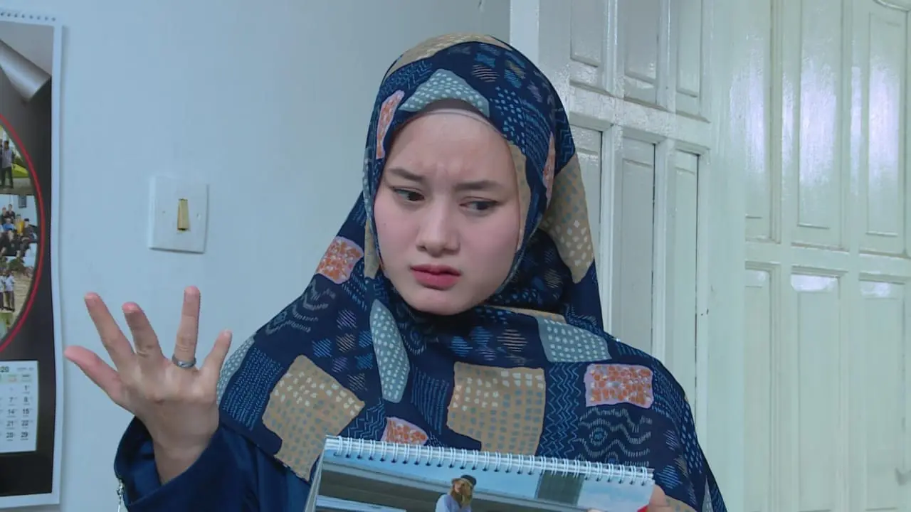 Jangan Panggil Gue Pak Haji