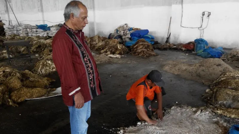 Garam Makin Langka, Pabrik Penyamak Kulit Jatim Terancam Tutup