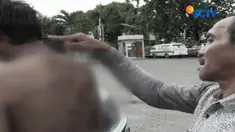 Anggota TNI yang bertugas di perkebunan kelapa sawit itu dilaporkan menyiksa dua karyawan hingga terluka cukup parah.