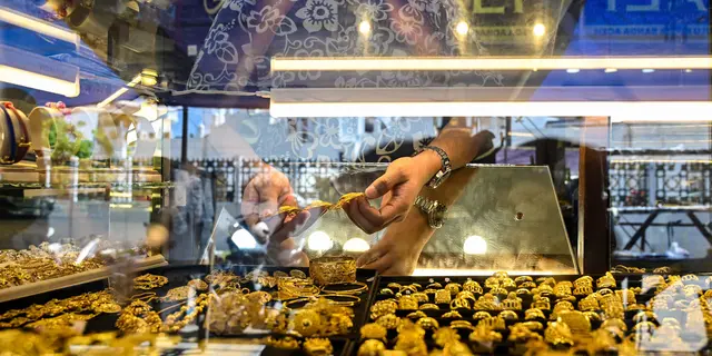 Pantau Rincian Harga Emas Perhiasan Hari Ini 9 Juli 2026