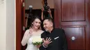 Pemberkatan perniakahan digelar secara tertutup bagi awak media. (Galih W Satria/Bintang.com)