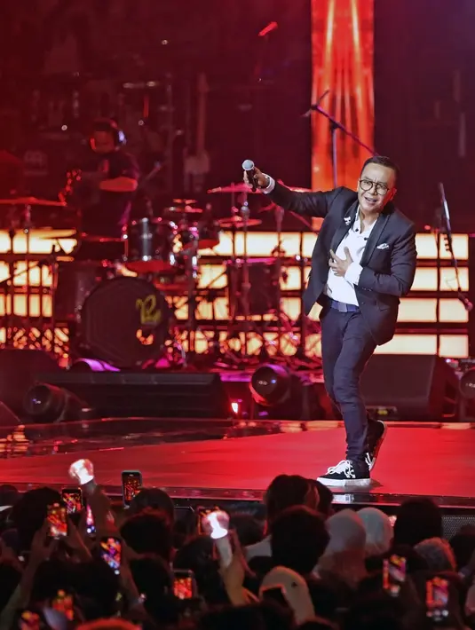 Ari Lasso acara Allo Bank Festival 2022 (Bambang E Ros/Fimela.com)