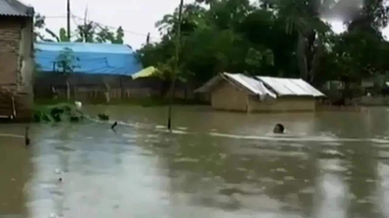 Banjir-Tanggul-Jebol