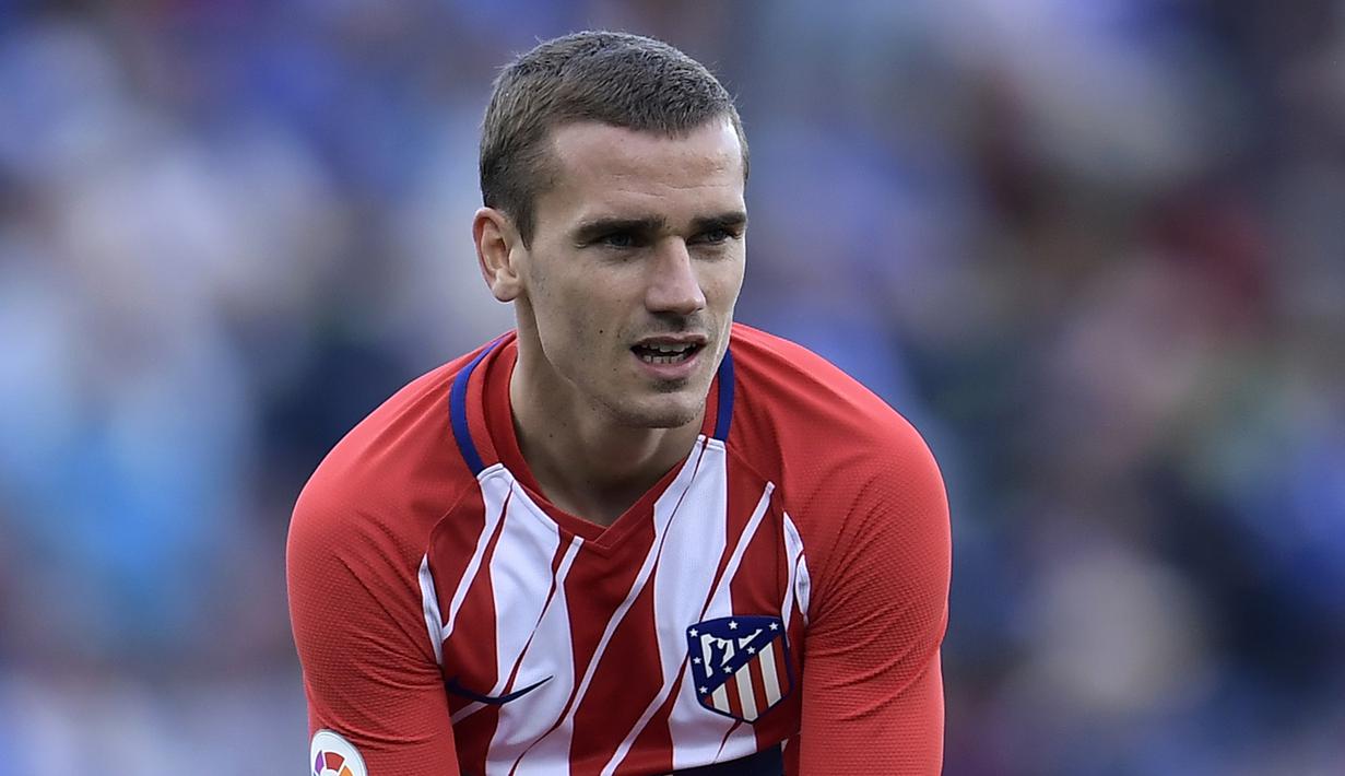 Pada mei 2018, Antoine Griezmann mencukur habis rambutnya dan tampil dengan gaya rambut pendeknya. (Photo by Oscar Del Pozo / AFP)