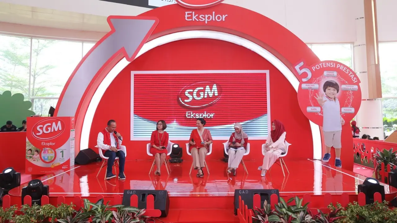 [Bintang] Hari Anak Nasional, SGM Berikan Beasiswa Rp1 Miliar