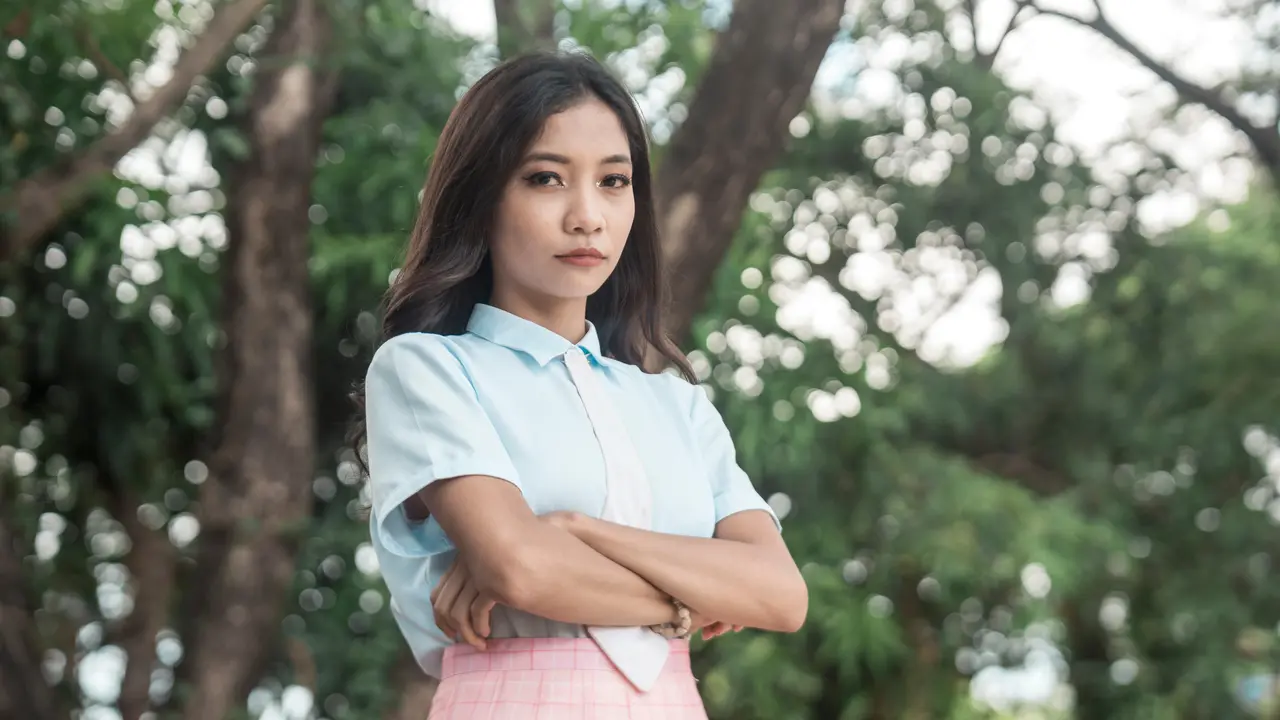 perempuan kesal