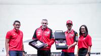 Juara dunia MotoGP Francesco Bagnaia menghadiri acara bersama Shell Advance di Jakarta
