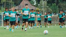 Latihan perdana PSS Sleman di Lapangan Pakembinangun, Sleman, Senin (24/6/2024) sore WIB. (Dok PSS Sleman)