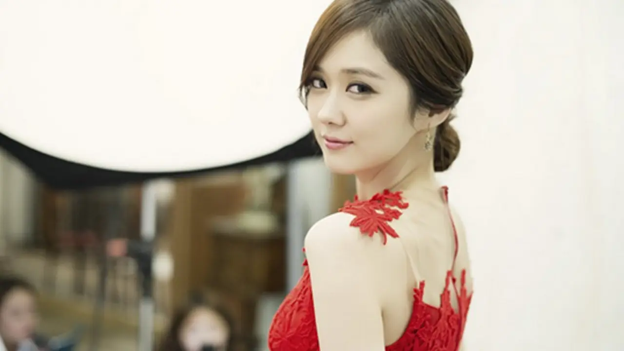 Jang Nara Lolos dari Kecelakaan Maut