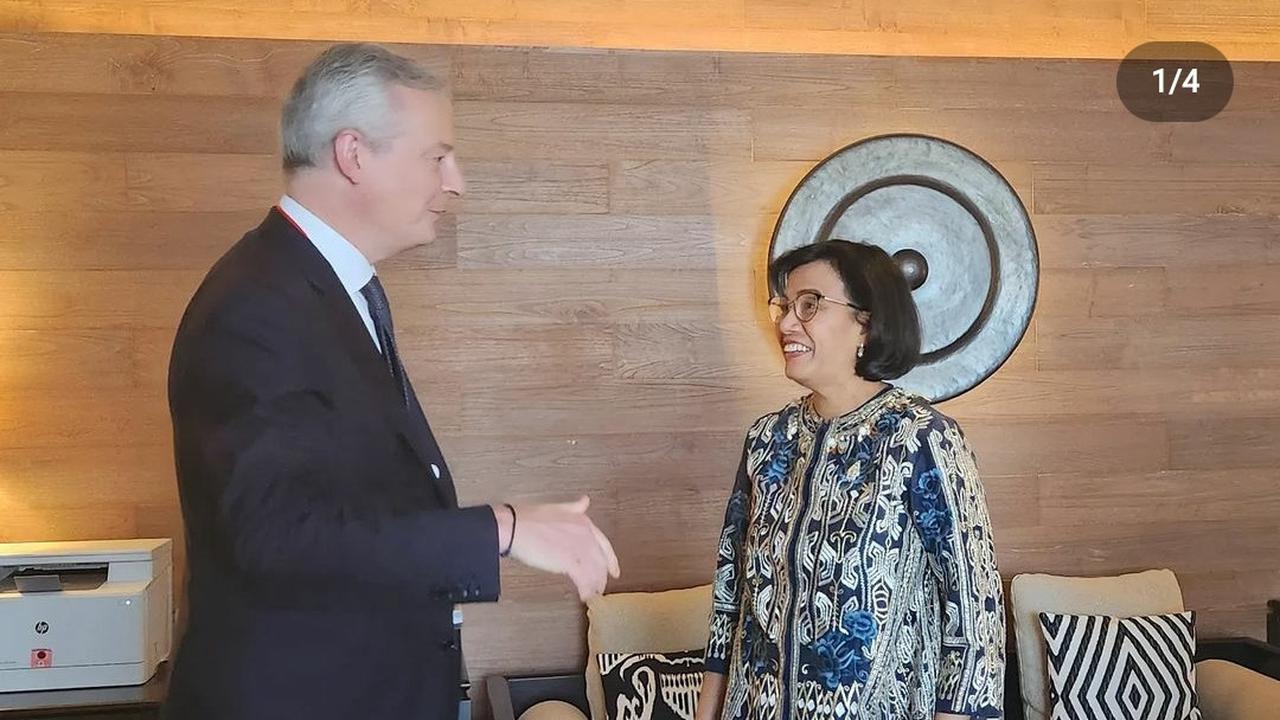 Menteri Keuangan (Menkeu) Sri Mulyani Indrawati membagikan momen pertemuannya dengan Menteri Ekonomi dan Keuangan Prancis Bruno Le Maire, melalui akun instagram pribadinya @smindrawati.
