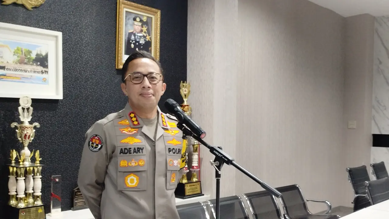 Kabid Humas Polda Metro