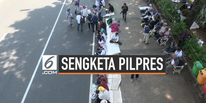 VIDEO: Sidang MK jadi Ladang Rezeki Pedagang Tikar