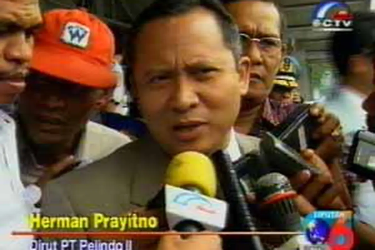 171000cbongkarmuat1.jpg