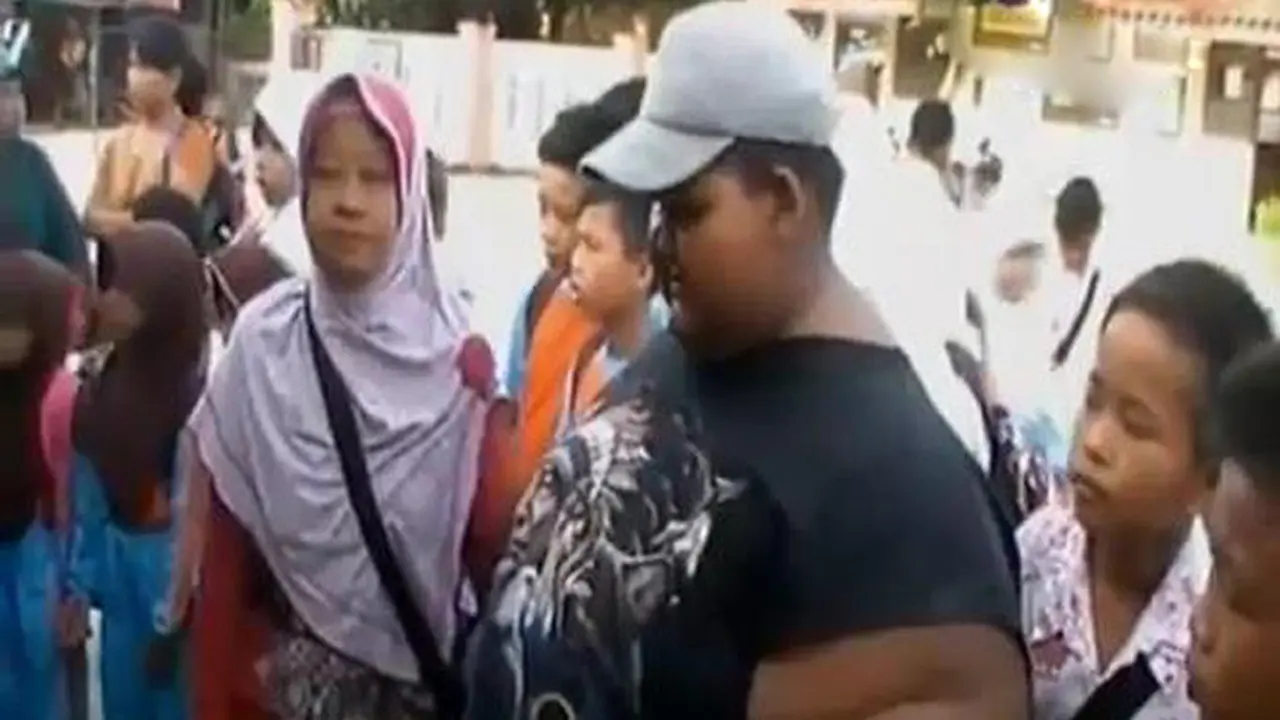 Ini cara Arya Permana Bocah Obesitas  Peringati Hari Ibu 
