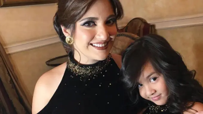 Nia Ramadhani - Mikhayla Bakrie @ Instagram/ramadhaniabakrie