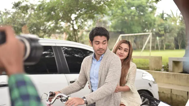Adegan syuting sinetron Tiara Cinta yang dimainkan Cita Citata