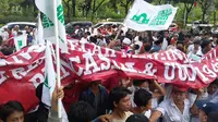 Digeruduk Massa Anti-Ahok, Gedung KPK Dilempar Botol