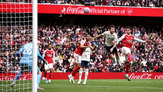 Selebrasi pemain Arsenal saat melawan Forest
