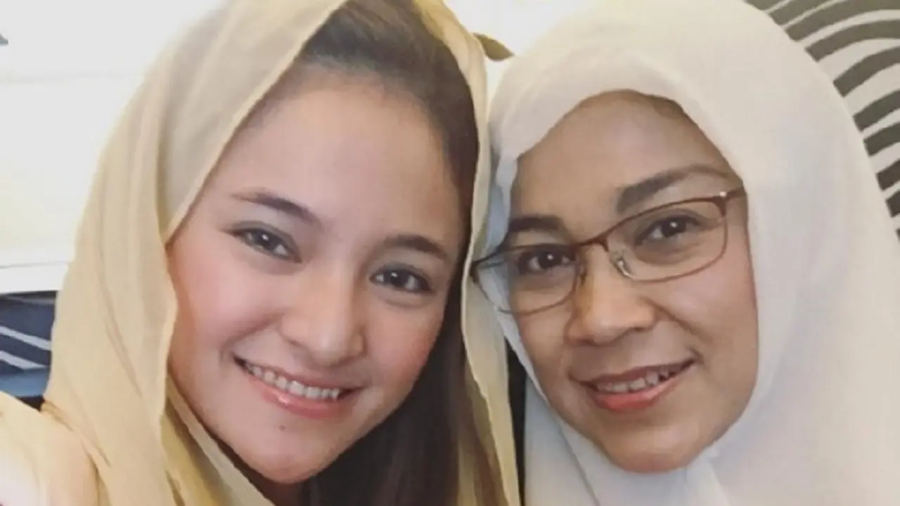 Marshanda kembali kenakan Kerudung
