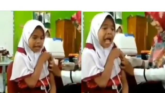 reaksi kocak bocah ketika disuntik