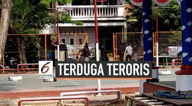 Polisi menangkap seorang terduga teroris di Cilincing, Jakarta Utara. Tersangka dikenal tetangga sebagai sosok pendiam dan religius.
