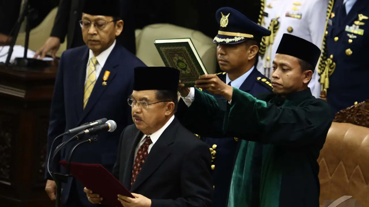 Suasana Pelantikan Jokowi dan Jusuf Kalla