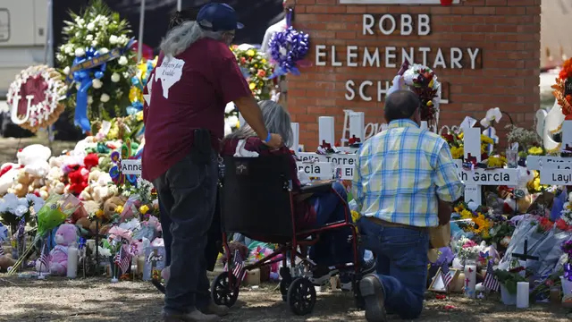 FOTO: Penghormatan untuk Korban Tewas Penembakan Sekolah Texas