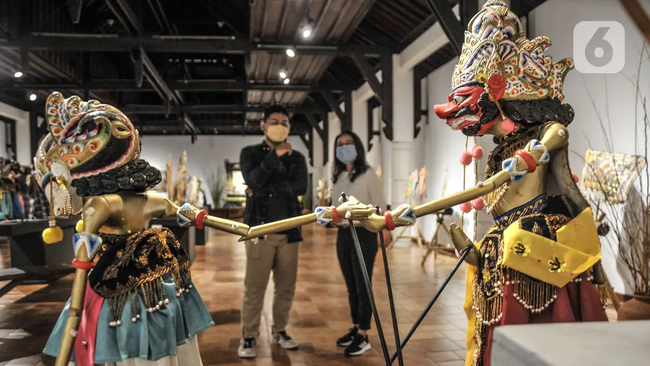 Mengunjungi Pameran Wayang Rupa Kita