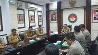 Rapat bersama Pusdokkes Polri dengan pimpinan Institut Pemerintahan Dalam Negeri (IPDN) untuk membahas Seleksi Penerimaan Calon Praja (SPCP) IPDN Tahun 2024. (Dok. Istimewa)