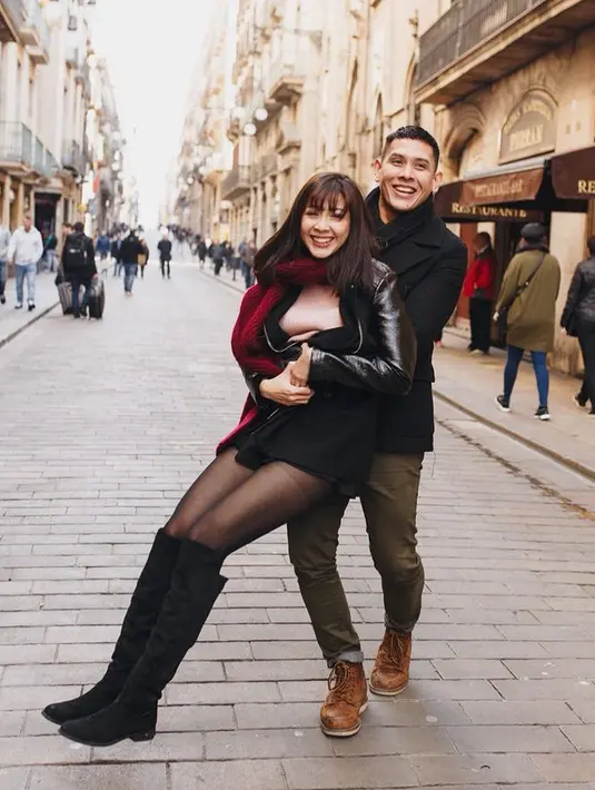 Sejak awal pernikahan, rumah tangga Ganindra Bimo dan Andrea Dia sudah jauh dari kabar tidak sedap. (Foto: instagram.com/andreadianbimo)