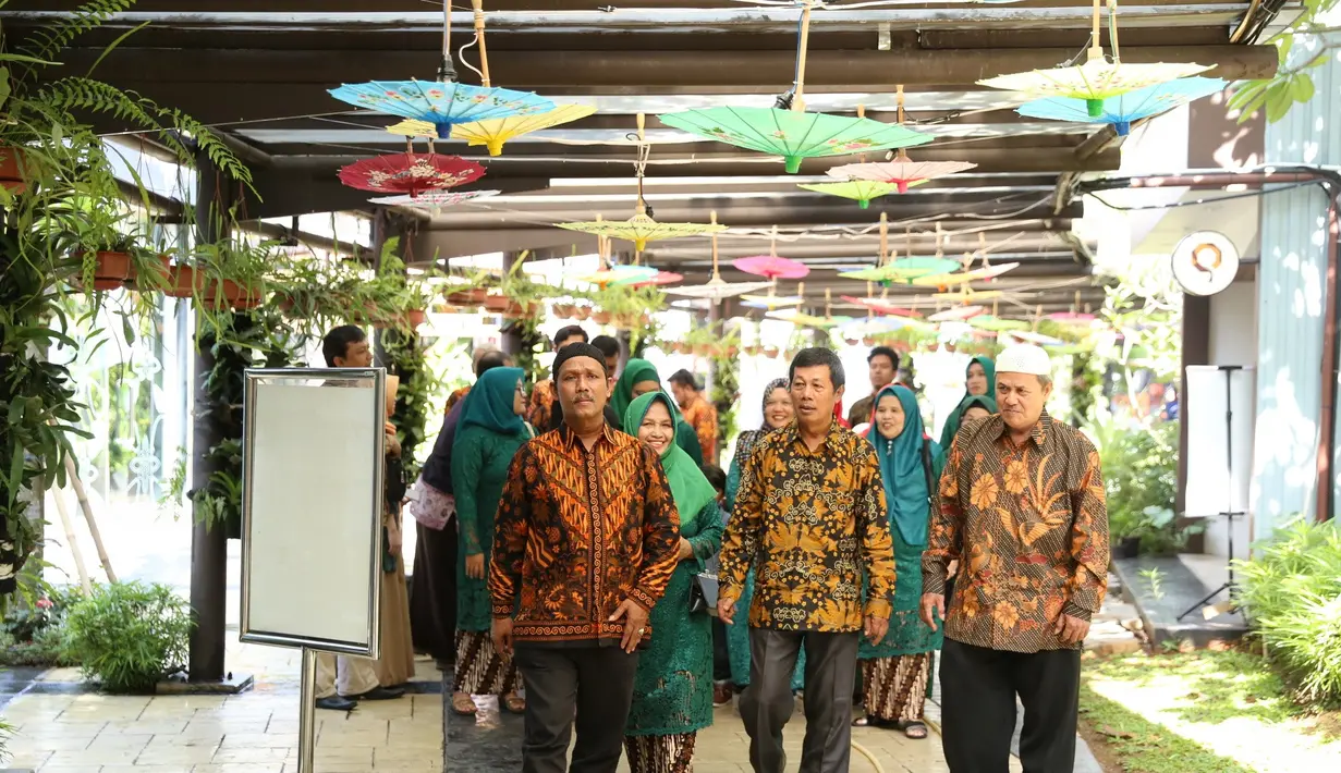 Ammar Zoni dan Irish Bella