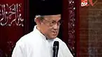 Menunggui sang istri, Hasri Ainun Habibie, hingga saat terakhir hidupnya adalah yang dilakukan mantan Presiden BJ Habibie. Rencana mereka berlayar dari Singapura ke Inggris batal karena kondisi kesehatan Ainun memburuk. 