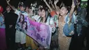 Mengusung tema D'Acadeummy 24, acara ini menghadirkan suasana unik dengan dress code bernuansa dangdut. Terlihat Boiyen, Ayya Renita, hingga Ganta turut meramaikan dengan membawa banner khas fans dangdut yang sedang mendukung idolanya di ajang pencarian bakat. (Liputan6.com/IG/@ummi_quary)