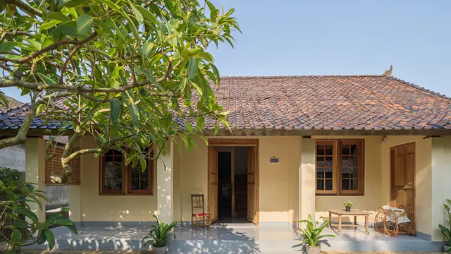 Desain Rumah Kampung Sederhana yang Adem saat Musim Kemarau (AI)