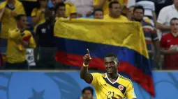 Dua gol berhasil disarangkan pemain depan Kolombia, Jackson Martinez, ke gawang Jepang saat berlaga di penyisihan Piala Dunia Grup C di Stadion Pantanal, Cuiaba, Brasil, (25/6/2014). (REUTERS/Jorge Silva)