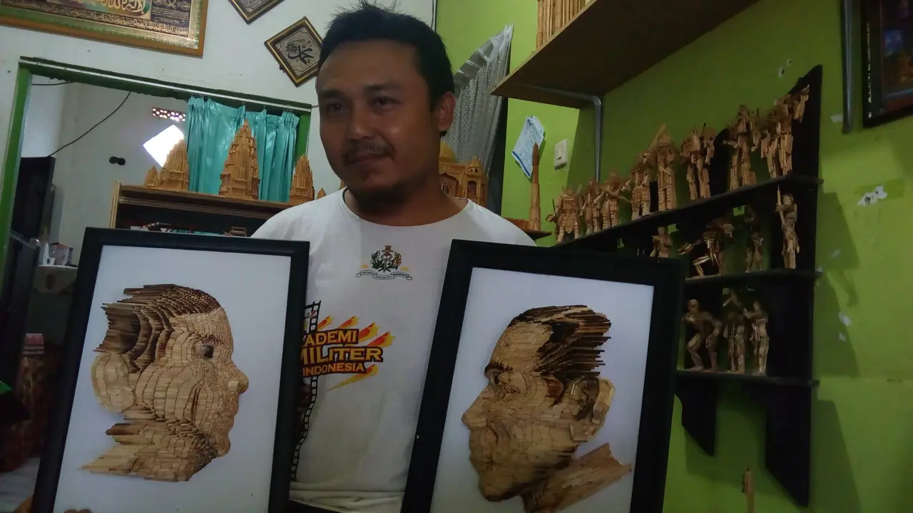 Wajah Jokowi dan Prabowo dalam Bentuk Ribuan Batang Korek Api