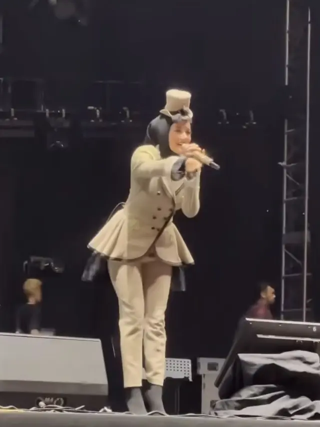 Mulan Jameela saat di Pestapora 2024. [@yasminathania]