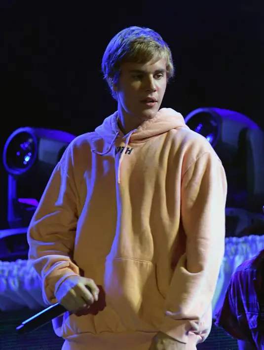 Sempat beberapa kali dikecewakan oleh idolanya, kini para Biebers harus sedikit berbahagia dengan kembalinya Justin ke dunia Instagram. Baru mengunggah dua foto, akun Justin ini sudah memiliki follower sebanyak 60.6k. (AFP/Bintang.com)