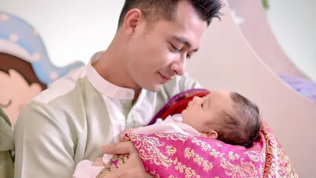 Eza Gionino gelar acara tasyakuran akikah Akshay Gionino (Sumber foto: Instagram @ezagio oleh @sorepicture)