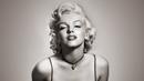 Sang legenda Marilyn Monroe pun ternyata hanya nama panggung. Nama aslinya ialah Norma Jeane Mortenson. (Jetss)