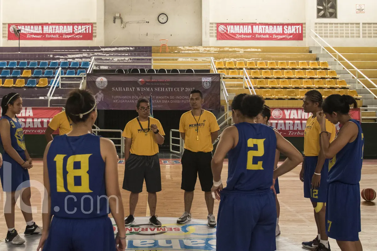 Merpati Bali, Basket Putri
