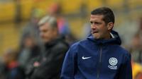 Pelatih Inter Milan Cristian Chivu pada laga kontra Urawa Reds Diamonds pada Piala Dunia Antarklub 2025. (JUAN MABROMATA / AFP)